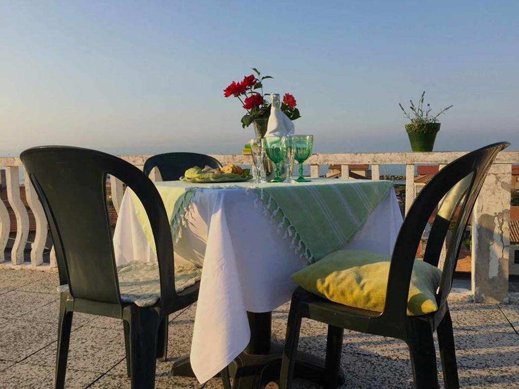 Bed and Breakfast Terrazza Sul Mare Фано Экстерьер фото